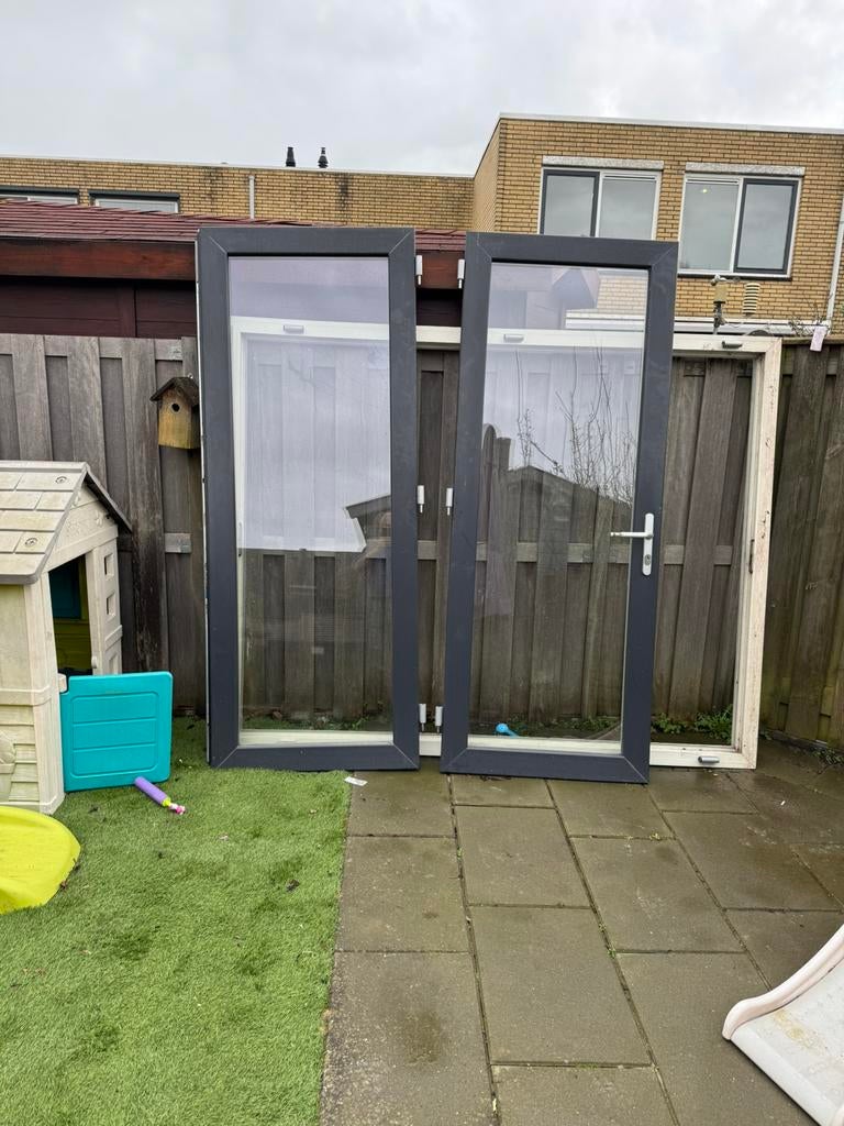 Kunstof kozijn met openslaande deuren., Ophalen, Kunststof, 225 cm of meer, Deurkozijn