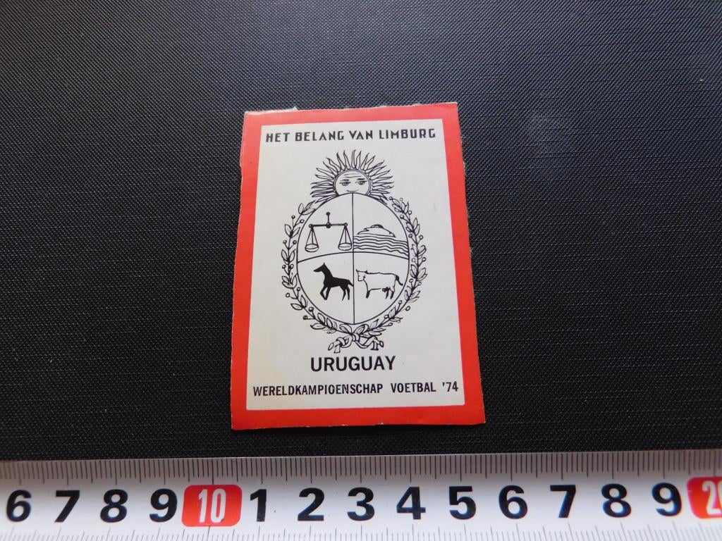 sticker WK Voetbal 1974 URUGUAY Het belang van Limburg, Ophalen, Zo goed als nieuw
