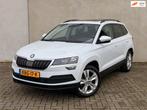 Skoda Karoq 1.5 TSI ACT DSG Pano Camera CarPlay 18'' Stoelve, Stof, 4 cilinders, 150 pk, Wit