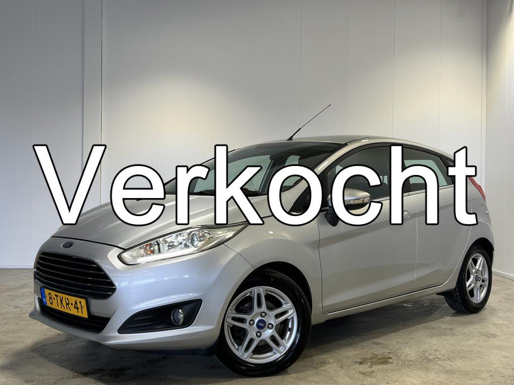 Ford Fiesta 1.0 Titanium | Lichtmetalen Velgen 15" | Airco |, Voorwielaandrijving, Euro 5, Stof, Zwart