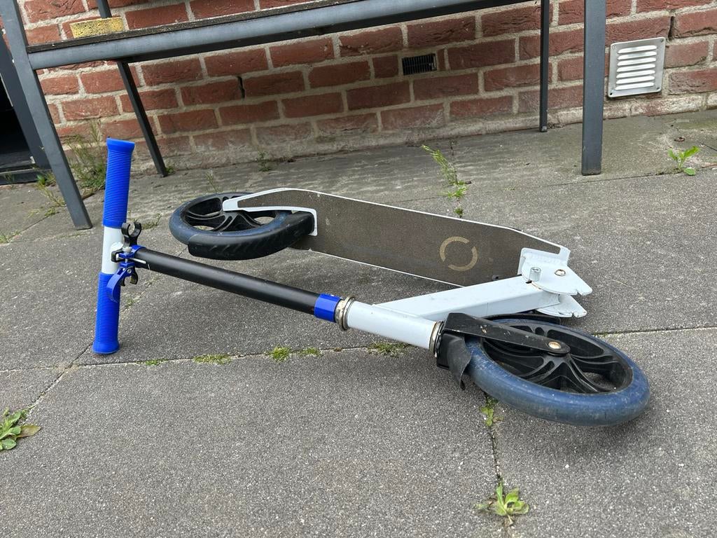 Inklapbare step met grote wielen, Ophalen of Verzenden, Gebruikt, Gewone step