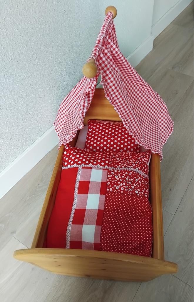 Schommel poppenbed, nieuw, Kinderen en Baby's, Speelgoed | Poppen, Ophalen of Verzenden, Nieuw, Babypop