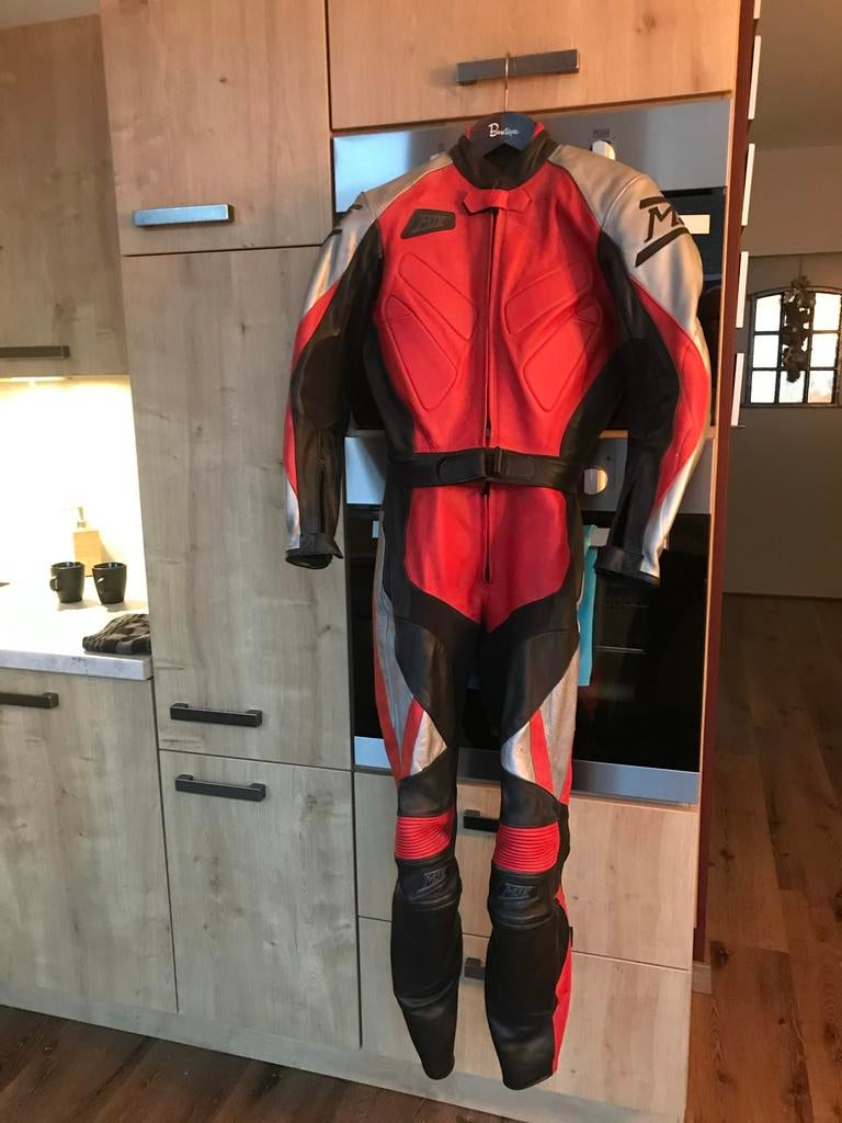 Motorpak leer rood/zwart/zilver - mjk, Motoren, Kleding | Motorkleding, Ophalen, Tweedehands, Dames, Combipak