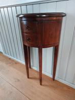Sidetable teakhout halfrond, Ophalen, Teakhout, Zo goed als nieuw, 25 tot 50 cm