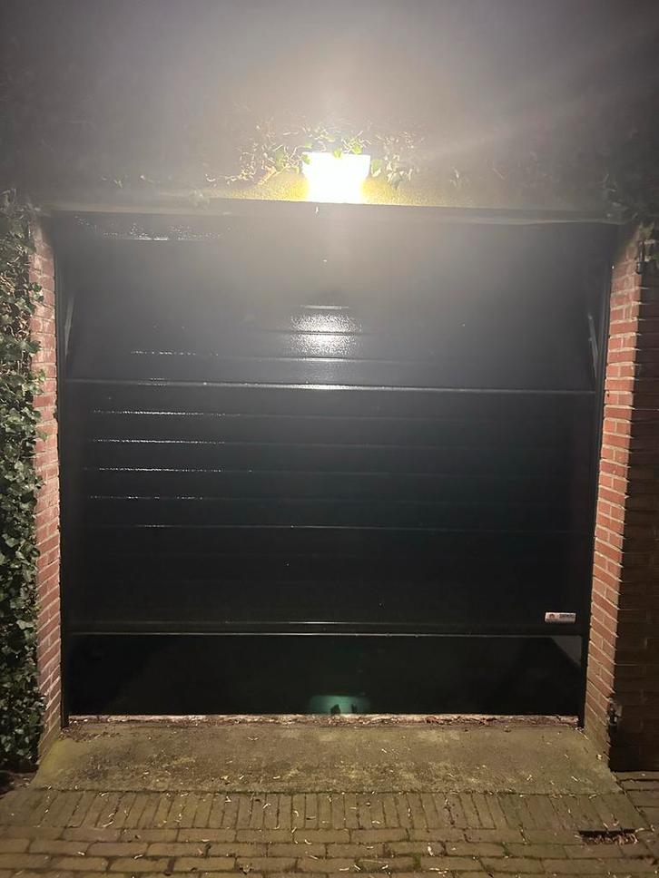 Automatische Garagedeur - Louwers Deurtechnieken, Doe-het-zelf en Verbouw, Deuren en Horren, Gebruikt, Garagedeur, 215 cm of meer