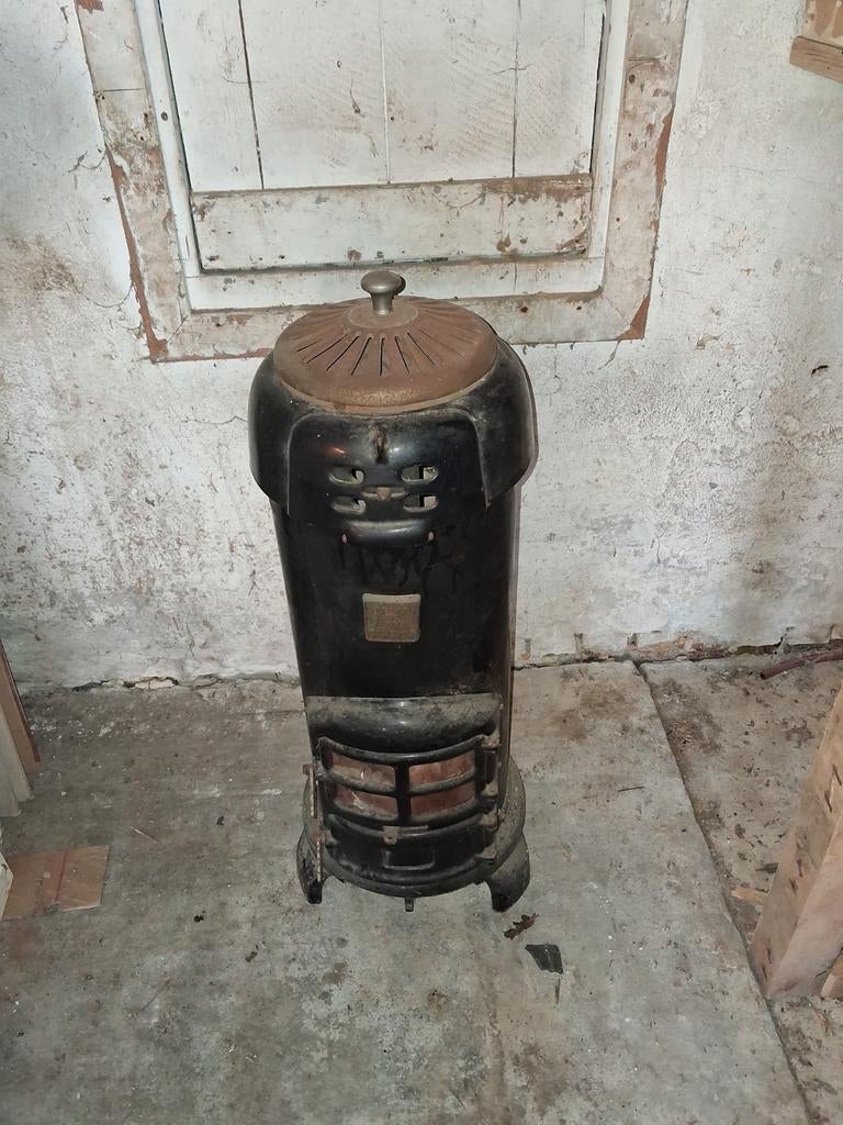 Oude kolen/houtkachel - Doe een mooi bod!, Huis en Inrichting, Kachels, Gebruikt, Vrijstaand, Allesbrander, Hout, Ophalen of Verzenden