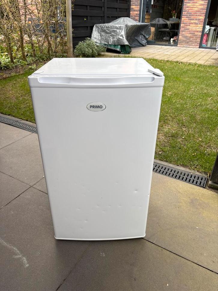 Compacte Primo Vrieskast - Ideaal voor kleine ruimtes, Witgoed en Apparatuur, Vriezers en Diepvrieskisten, Gebruikt, Vrijstaand