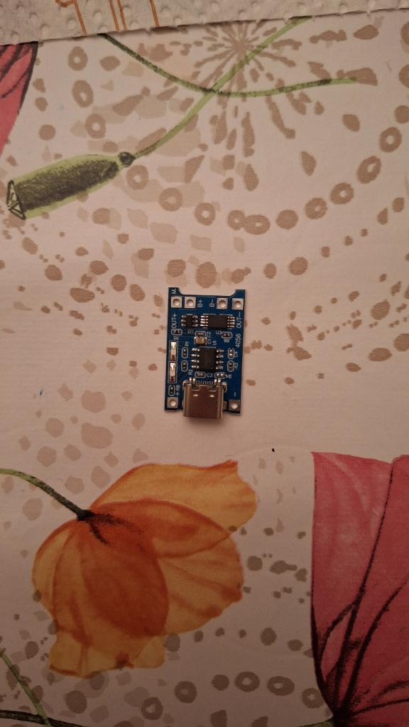 TP4056 Lithium Batterij Laadmodule, Hobby en Vrije tijd, Elektronica-componenten, Nieuw, Ophalen