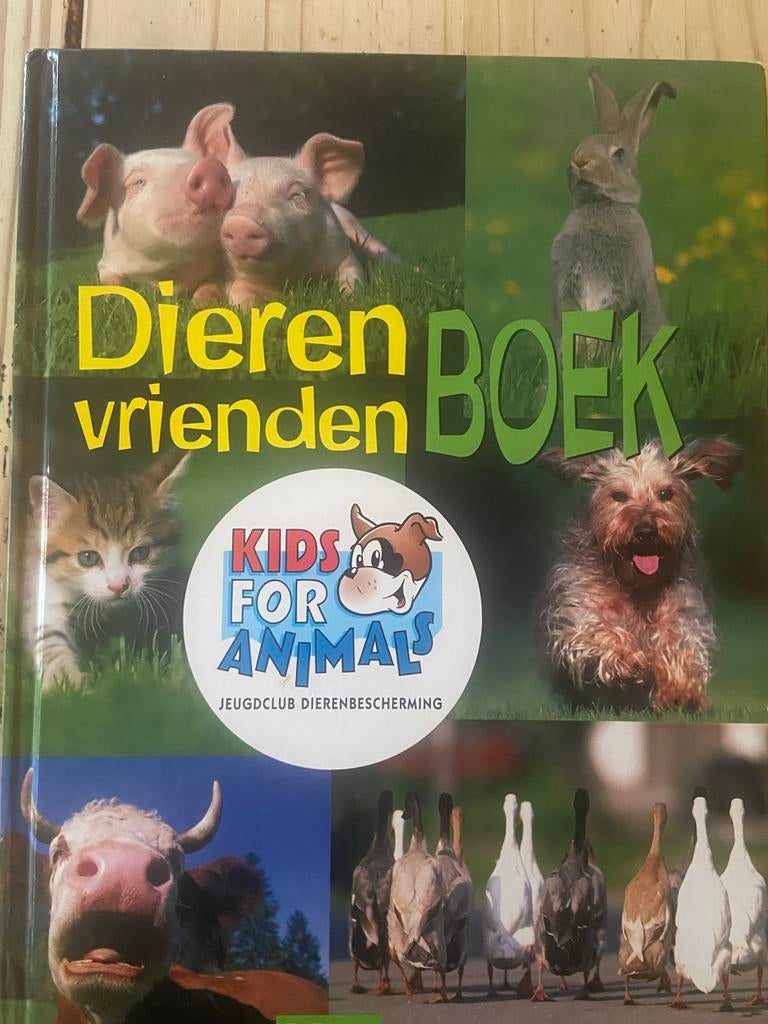 Dieren vriendenboek met verhalen en weetjes, Boeken, Ophalen, Zo goed als nieuw, Overige diersoorten