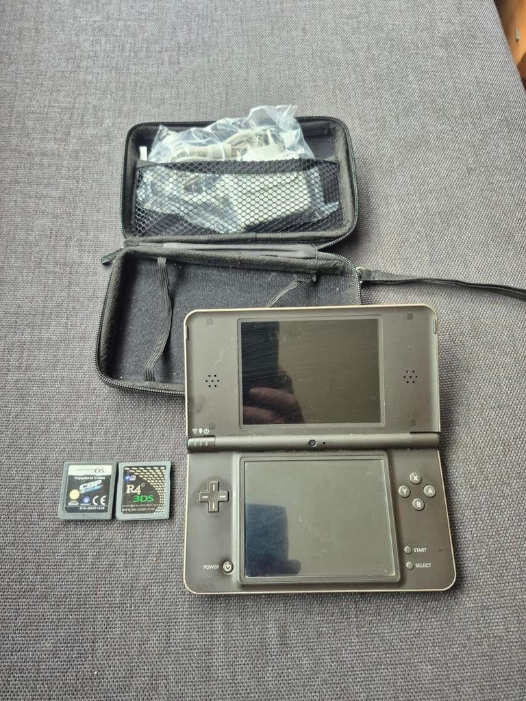 Nintendo DSi XL, Spelcomputers en Games, Spelcomputers | Nintendo DS, Ophalen of Verzenden, Dsi