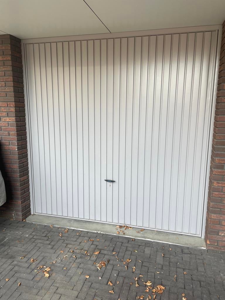 Garagedeur kanteldeur, novoferm, Ophalen, Garagedeur, Zo goed als nieuw, Metaal