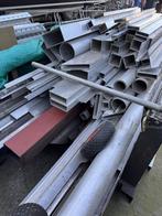 Rvs en aluminium kokers en profielen, Doe-het-zelf en Verbouw, Metalen, Ophalen, Gebruikt, Aluminium