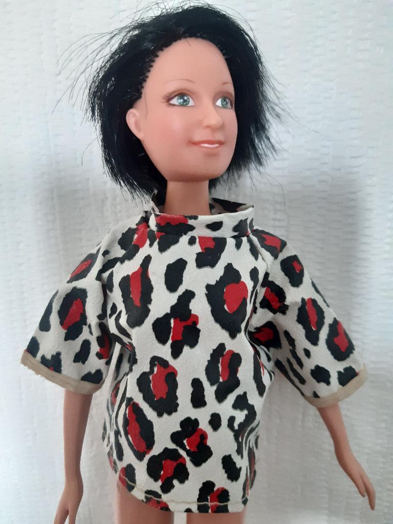 vintage Sindy barbie pop regenjas excl. pop, Ophalen of Verzenden, Zo goed als nieuw, Barbie