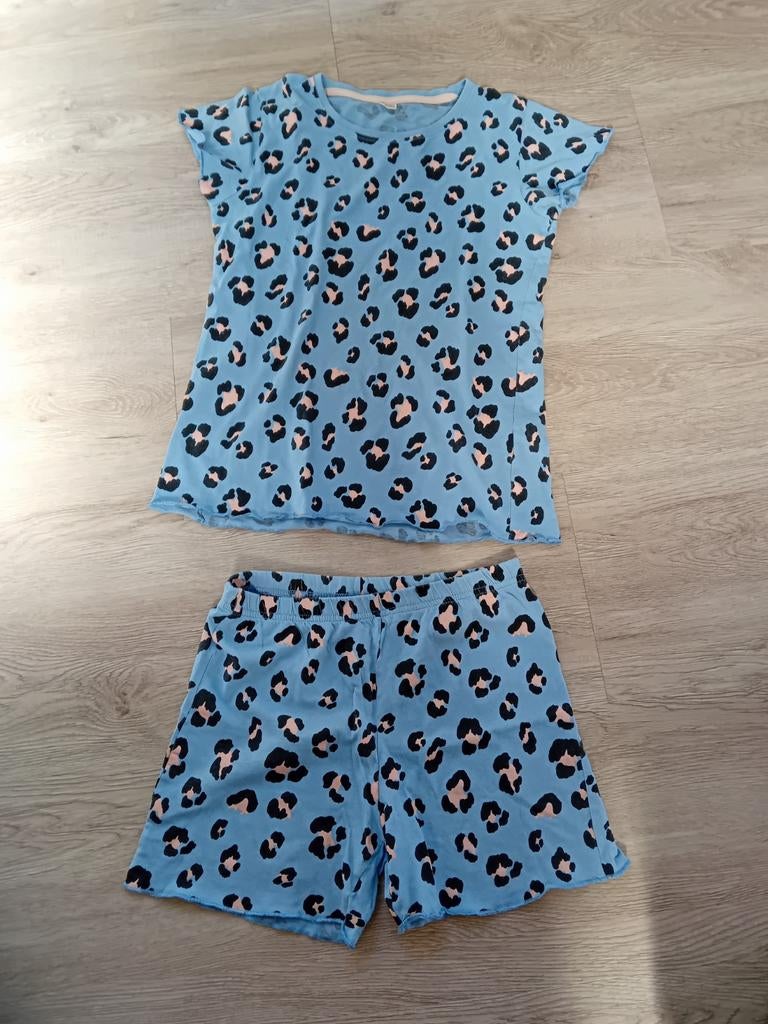 Pyjama maat 146/152, Meisje, Ophalen of Verzenden, Zo goed als nieuw, Nacht- of Onderkleding