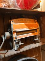 Antiek wringer  'Neerlandia', Ophalen, Gebruikt