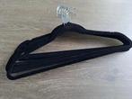 Zwarte fluwelen kledinghangers - set van 11, Ophalen of Verzenden, Zo goed als nieuw, Fluweel, Volwassenen