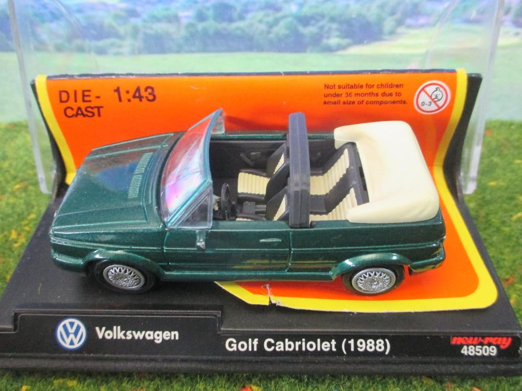 1/43 Volkswagen Golf 1 Cabriolet 1990 Facelift - creme kap 2, Ophalen of Verzenden, Nieuw, Auto, Overige merken