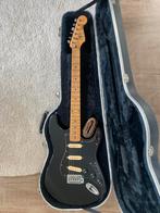 Fender Stratocaster (USA) 1994 + Squier (Korea) 1992, Ophalen, Gebruikt, Solid body, Fender