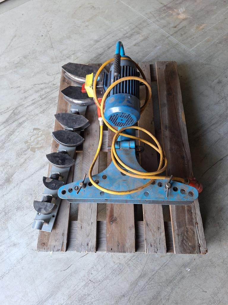 Buigpers elektrisch, Ophalen of Verzenden, Gebruikt