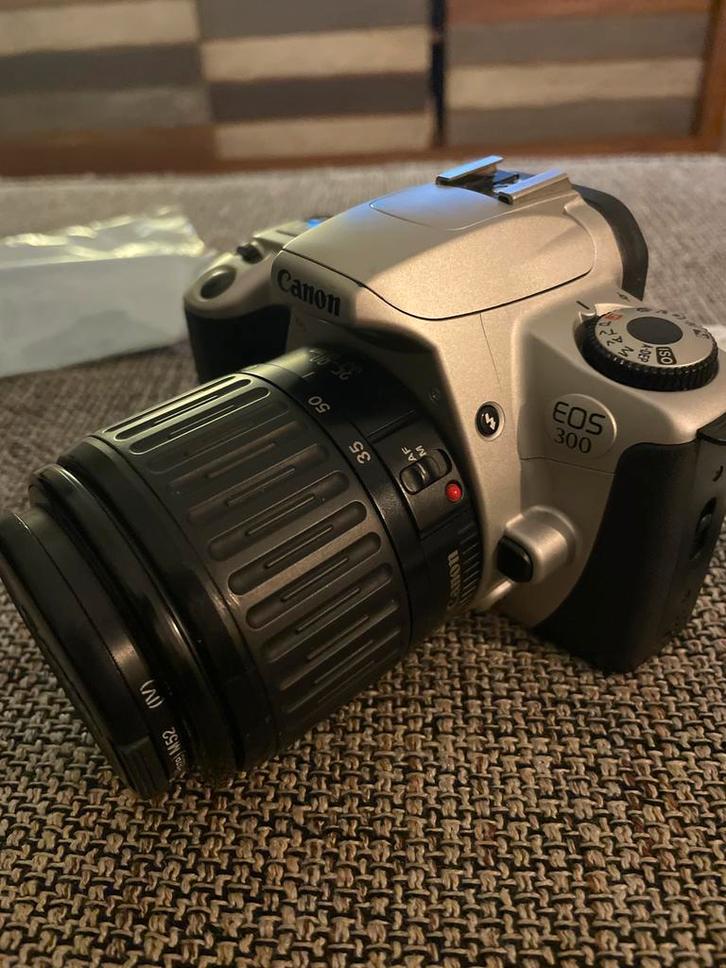 Canon EOS 300 spiegelreflexcamera met Canon Zoom Lens EF, Audio, Tv en Foto, Fotocamera's Analoog, Gebruikt, Spiegelreflex, Canon