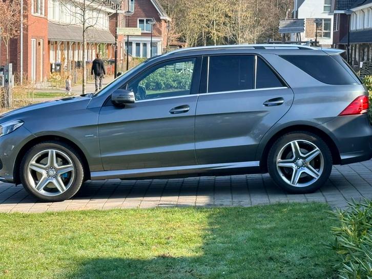 Mercedes-Benz GLE 500e 442pk 4MATIC 7G-TRONIC Plus 2017, Auto's, Mercedes-Benz, Particulier, GLE, ABS, Achteruitrijcamera, Adaptieve lichten