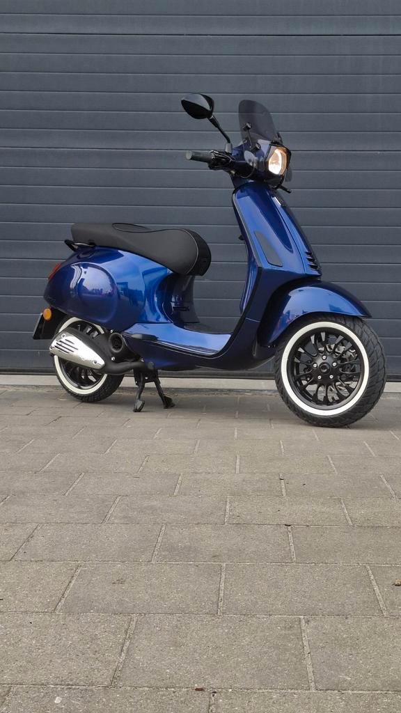 Supermooie vespa sprint 50cc 2takt !!, Fietsen en Brommers, Brommeronderdelen | Scooters, Zo goed als nieuw, Vespa, Overige typen