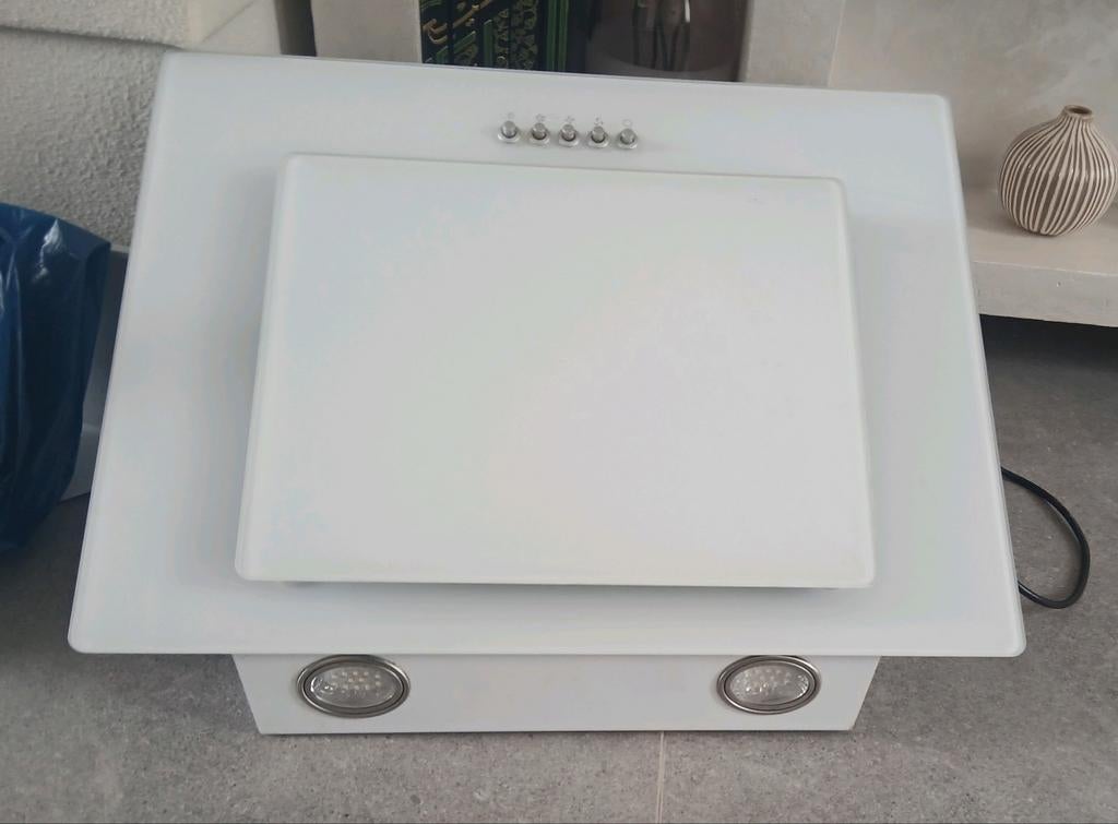 Witte afzuigkap melkglas, Wandschouwkap, Motor, Ophalen of Verzenden, Zo goed als nieuw