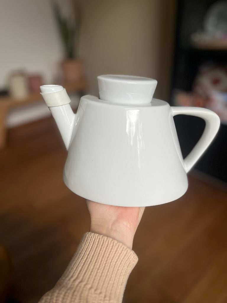 Theepot Ikea || Varme || wit, Huis en Inrichting, Keuken | Servies, Ophalen, Overige typen, Zo goed als nieuw, Overige stijlen