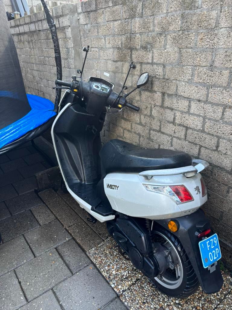 Peugeot vivacity, Ophalen of Verzenden, Zo goed als nieuw, Benzine, Peugeot