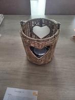 Rattan windlicht Riviera maison. Hart, Ophalen of Verzenden, Zo goed als nieuw, Overige materialen, 25 tot 50 cm