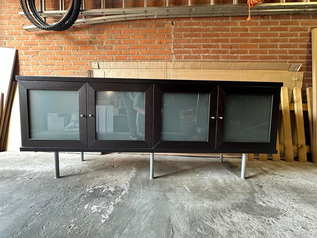 Kast met glazen deuren, Ophalen, Gebruikt