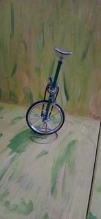 Miniatuur eenwieler - Decoratief item, Ophalen, Zo goed als nieuw