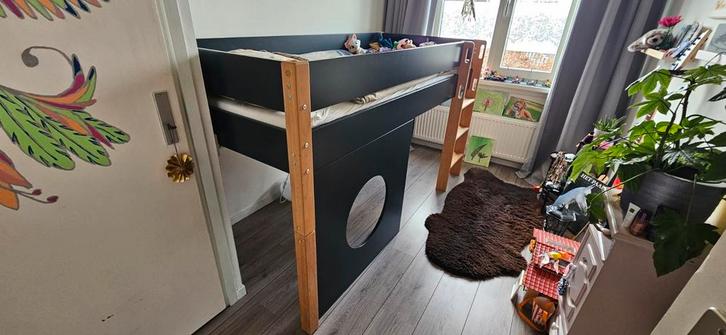 Hoogslaper eenpersoonsbed speelhoek, Huis en Inrichting, Slaapkamer | Stapelbedden en Hoogslapers, Gebruikt, Hoogslaper, 90 cm