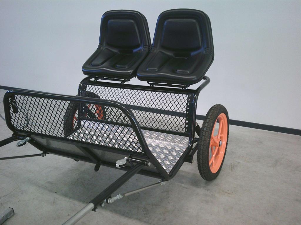 Pony Sulky. H.C.A. met 2 x zitting. 16 inch, Dieren en Toebehoren, Rijtuigen en Koetsen, Niet ingevuld, Pony, Niet ingevuld, Zo goed als nieuw