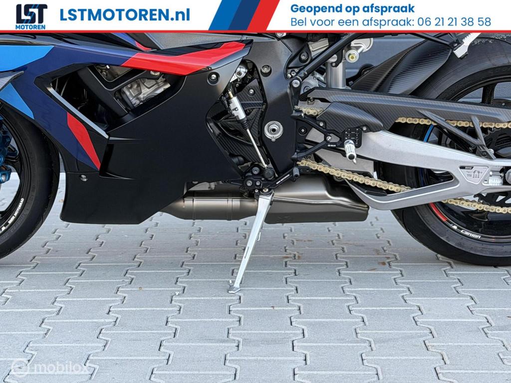 BMW M 1000 RR nieuw 2026 27km Carbon pakket (btwer), Bayerische Motoren Werke Aktiengesellschaft, Petuelring 130, 80809, Bedrijf