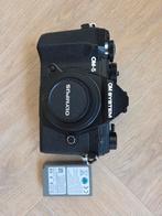 OM-5 camera met accu defect, Audio, Tv en Foto, Fotocamera's Digitaal, Spiegelreflex, Ophalen of Verzenden, Olympus, Niet werkend
