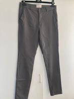 Freequent mooie chino leatherlook wax mt 40, Kleding | Dames, Broeken en Pantalons, Maat 38/40 (M), Ophalen of Verzenden, Zo goed als nieuw