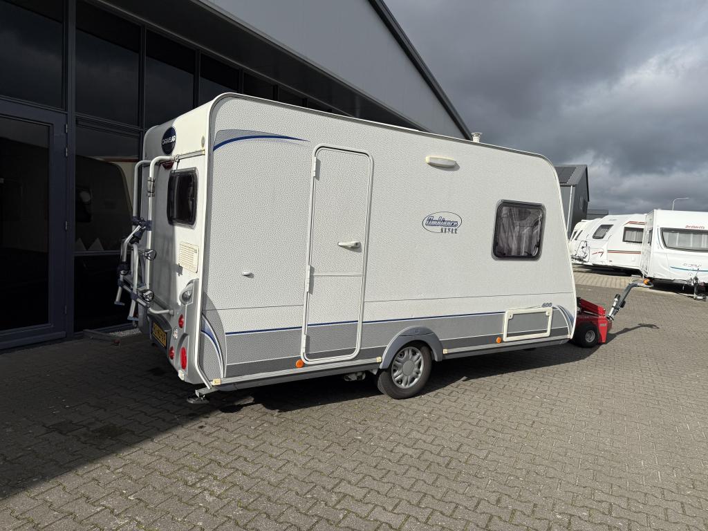 Caravelair Ambiance Style 400 CP Bed + Zit WC 840kg Mover, Caravans en Kamperen, Caravans, Schokbreker, Bedrijf, Treinzit, 4 tot 5 meter
