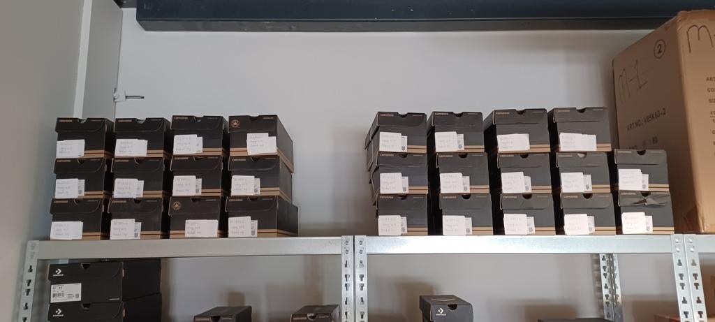 Restpartij Converse herenschoenen maat 49 en 50, Kleding | Heren, Wit, Nieuw, Ophalen of Verzenden, Sneakers of Gympen