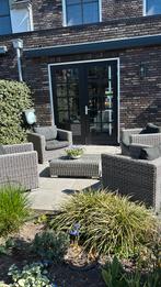Complete tuinset wicker. 4 tuinstoelen incl salontafel, Ophalen, Zo goed als nieuw