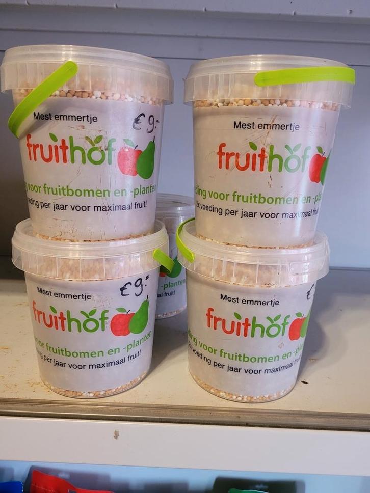 10 emmertjes meststof voor Fruitbomen, Tuin en Terras, Aarde en Mest, Kunstmest, Ophalen of Verzenden