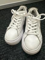 Puma Sneakers Maat 38, Ophalen of Verzenden, Gedragen, Wit, Sneakers of Gympen