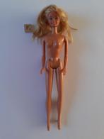 oude Barbie Mattel F, Gebruikt, Ophalen of Verzenden