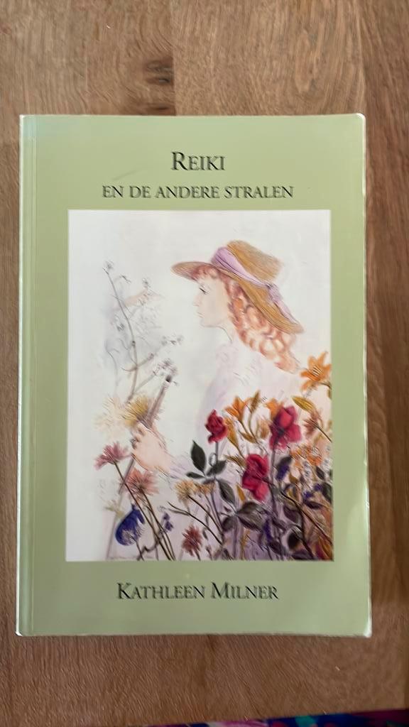 K. Milner - Reiki en de andere stralen, Boeken, Esoterie en Spiritualiteit, Gelezen, Achtergrond en Informatie, Spiritualiteit algemeen