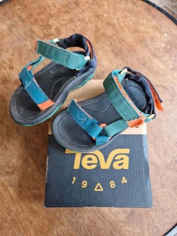 Teva Sandalen Maat 20 beschikbaar voor biedingen