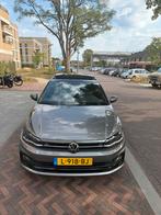 Volkswagen Polo 1.0 TSI 95pk Full R-Line 2021 Grijs, Auto's, Volkswagen, Voorwielaandrijving, 1063 kg, Origineel Nederlands, Handgeschakeld