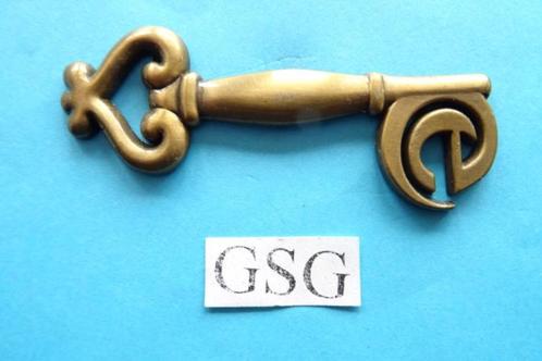 Sleutel tot wereld vol wonderen nr. EPP50844-02, Verzamelen, Efteling, Zo goed als nieuw, Button of Speldje, Ophalen