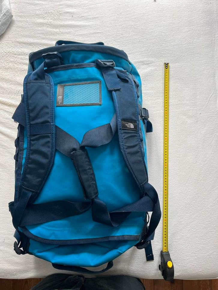 North Face Base Camp Duffel M - Gebruikt, Sieraden, Tassen en Uiterlijk, Tassen | Sporttassen, Gebruikt, Unisex volwassen, Ophalen of Verzenden