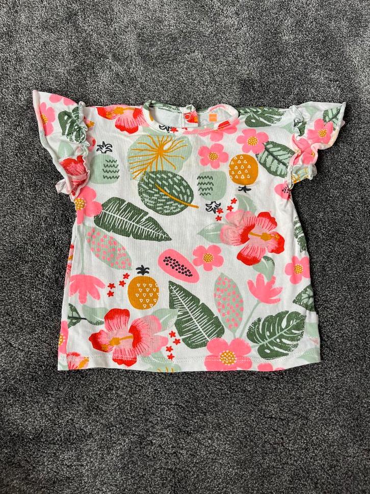 Leuk bloemenshirtje Hema maat 68, Kinderen en Baby's, Babykleding | Maat 68, Zo goed als nieuw, Meisje, Shirtje of Longsleeve