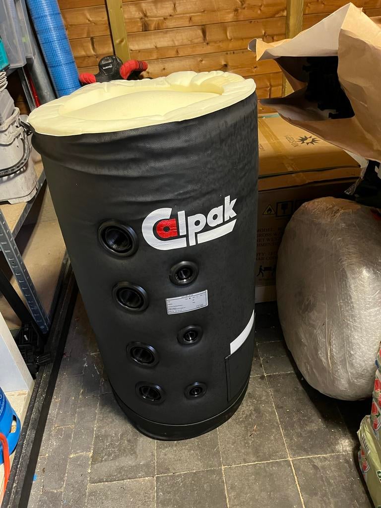 Buffervat 100L met isolatie en veel aansluitingen, Doe-het-zelf en Verbouw, Geisers en Boilers, Boiler, 100 liter of meer, Onbekend